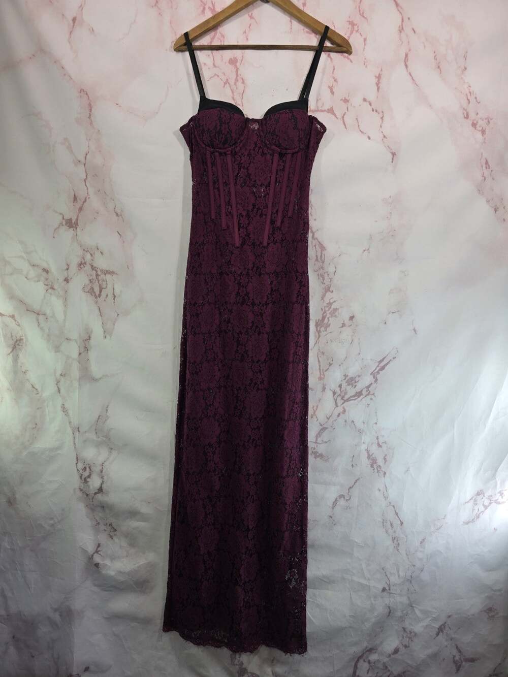The Kript Dress Womens Medium Red Lace Midi Burgundy Tank Padded Sweetheart